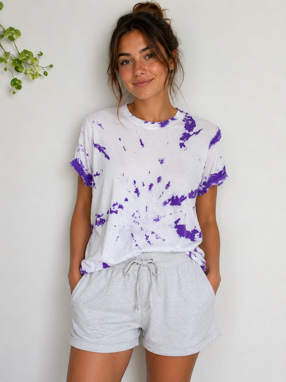 Gildan size small purple and white tie dye short sleeve crew neck cotton t-shirt